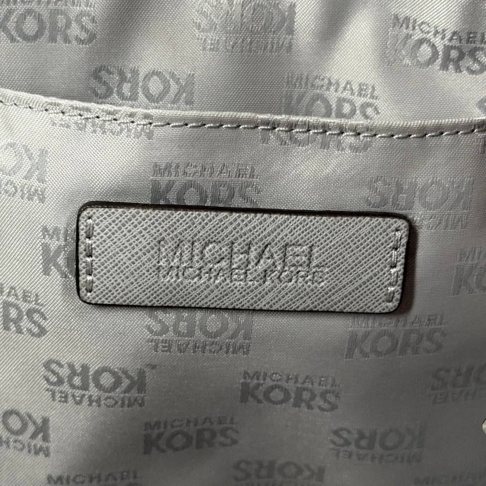 Michael Kors Jet Set Medium Chain Shoulder Tote Bag Gray Silver Metallic Classic